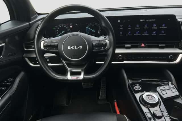 Kia Sportage (2022) thumbnail 2