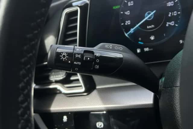 Kia Sportage (2022) thumbnail 18