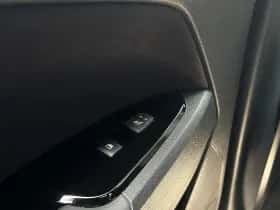 Kia Sportage (2022) thumbnail 28