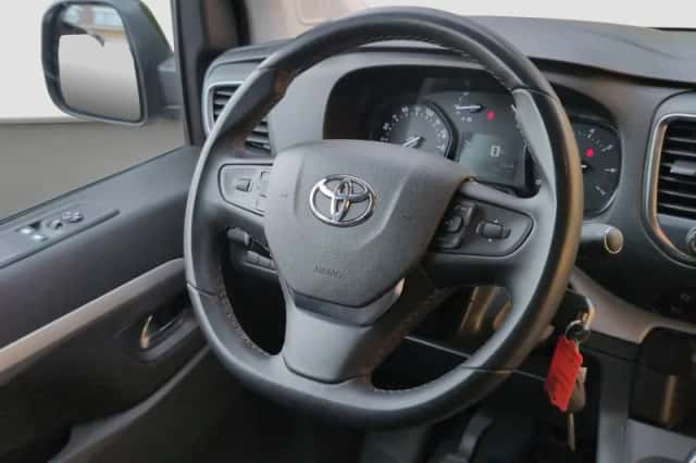 Toyota Proace (2020) thumbnail 10