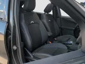 Ford Kuga (2025) thumbnail 12