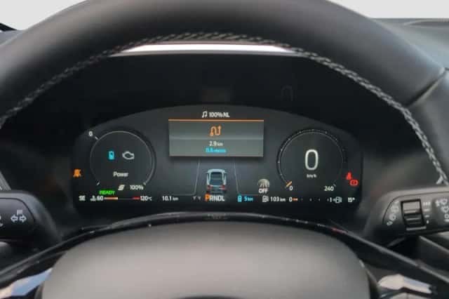 Ford Kuga (2025) thumbnail 17