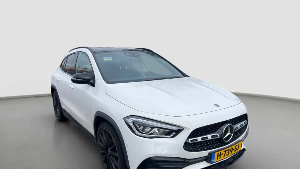 Mercedes-Benz GLA-Klasse (2020) — foto 1