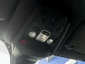 Peugeot 3008 (2019) thumbnail 27