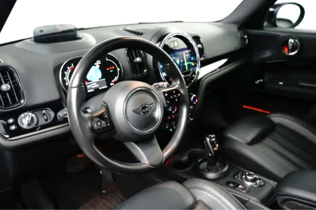 MINI Countryman (2023) thumbnail 11