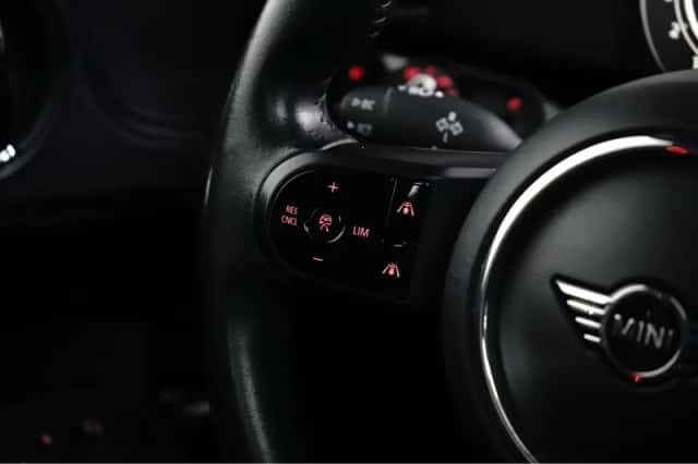 MINI Countryman (2023) thumbnail 13