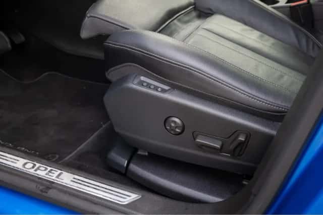 Opel Grandland (2022) thumbnail 9