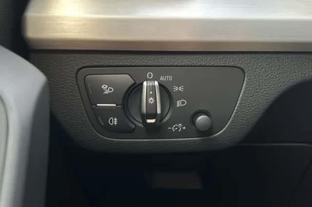 Audi Q5 (2024) thumbnail 22