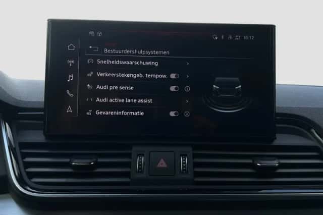 Audi Q5 (2024) thumbnail 30