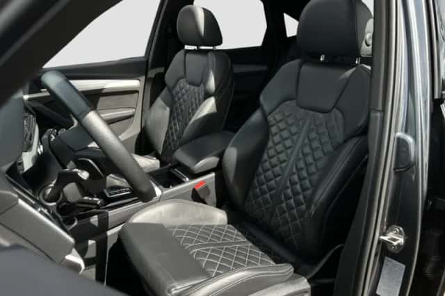 Audi Q5 (2024) thumbnail 9