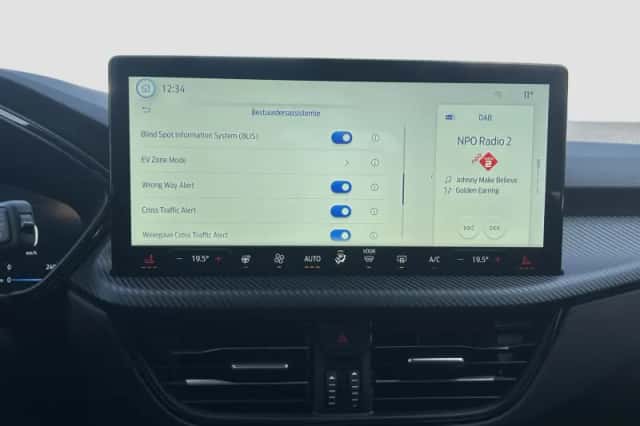 Ford Kuga (2026) thumbnail 33