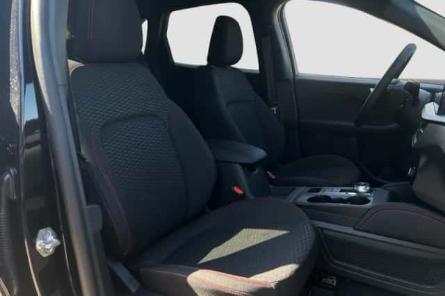 Ford Kuga (2026) thumbnail 10