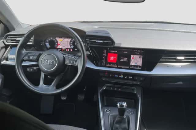 Audi A3 (2022) thumbnail 2