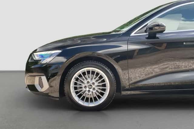 Audi A3 (2022) thumbnail 7