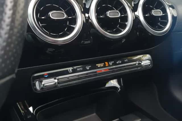 Mercedes-Benz A-Klasse (2018) thumbnail 26