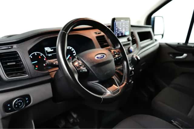 Ford Transit Custom (2023) thumbnail 11