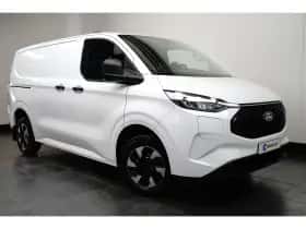 Ford E-Transit Custom (2026) thumbnail 3
