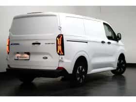 Ford E-Transit Custom (2026) thumbnail 4