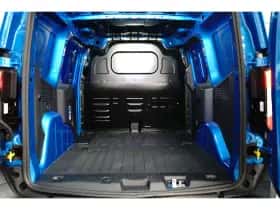 Ford E-Transit Courier (2025) thumbnail 11