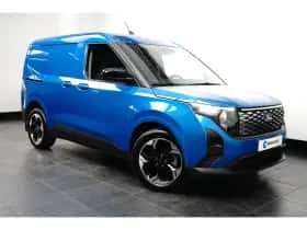 Ford E-Transit Courier (2025) thumbnail 3