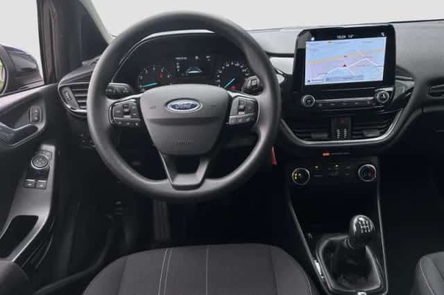 Ford Fiesta (2019) thumbnail 2