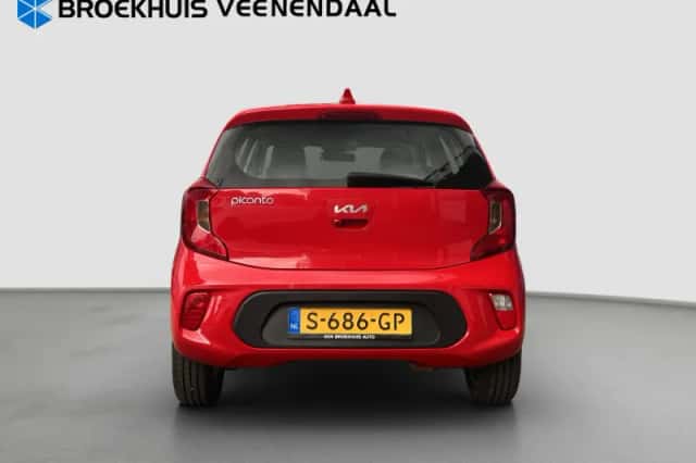Kia Picanto (2022) thumbnail 5