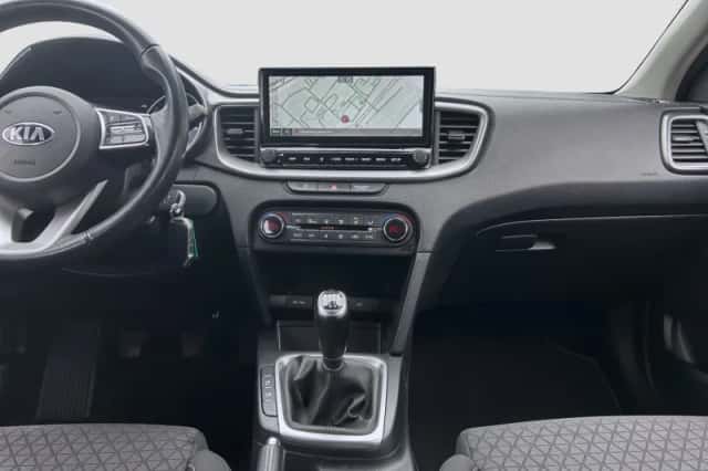 Kia Ceed Sportswagon (2020) thumbnail 20