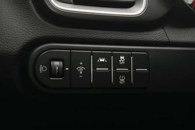 Kia Ceed Sportswagon (2020) thumbnail 32