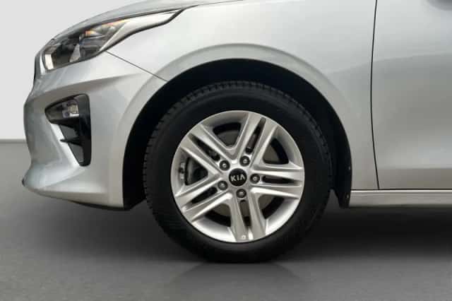 Kia Ceed Sportswagon (2020) thumbnail 8