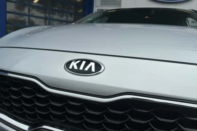 Kia Ceed Sportswagon (2020) thumbnail 9