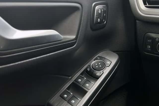 Ford Kuga (2026) thumbnail 21