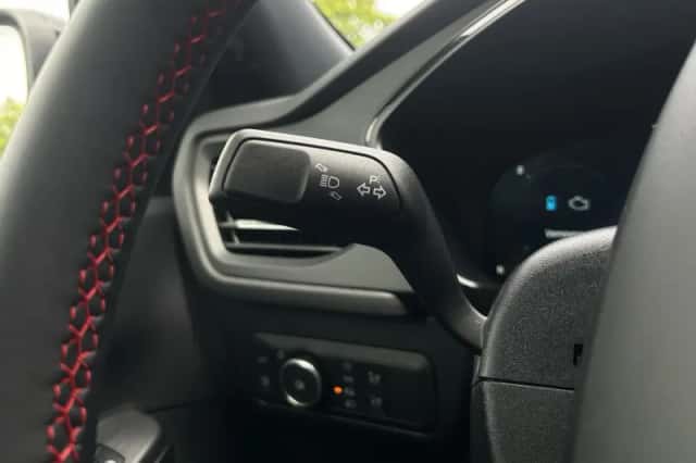 Ford Kuga (2026) thumbnail 23