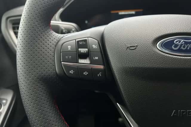 Ford Kuga (2026) thumbnail 38