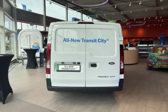 Ford Transit (2026) thumbnail 5