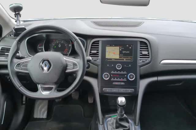 Renault Mégane (2016) thumbnail 2