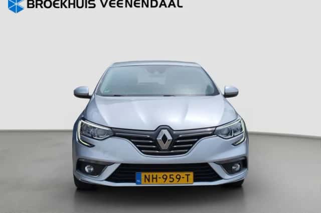 Renault Mégane (2016) thumbnail 5