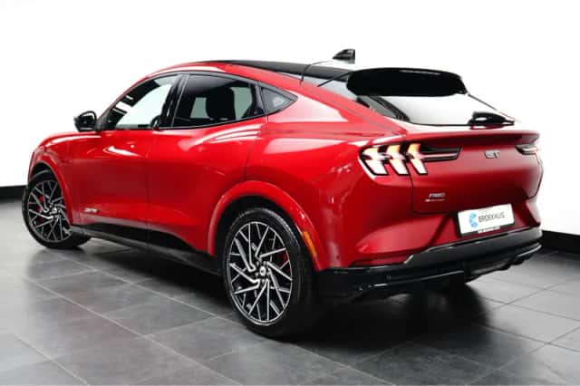 Ford Mustang Mach-E (2022) thumbnail 5