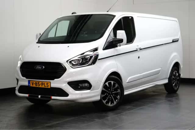 Ford Transit Custom (2023)