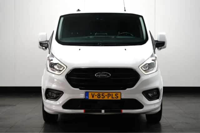 Ford Transit Custom (2023) thumbnail 2