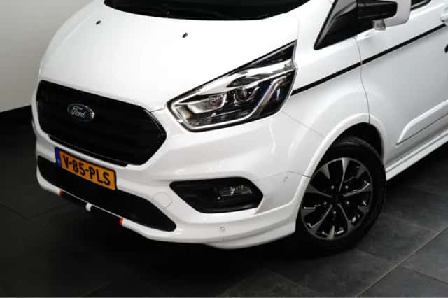 Ford Transit Custom (2023) thumbnail 12