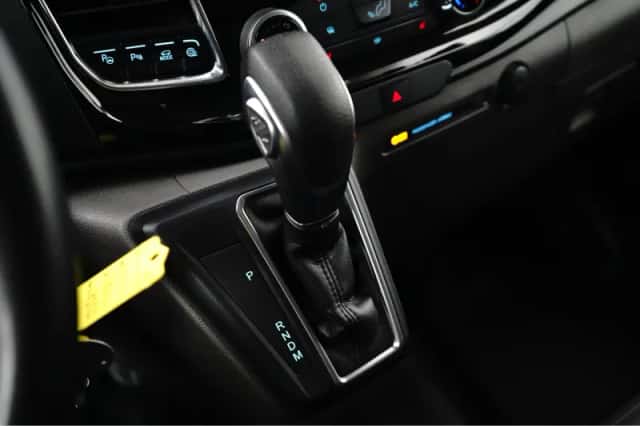 Ford Transit Custom (2023) thumbnail 20