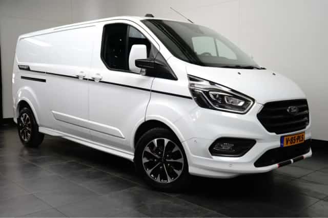 Ford Transit Custom (2023) thumbnail 3