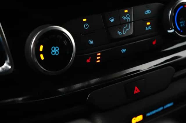 Ford Transit Custom (2023) thumbnail 25