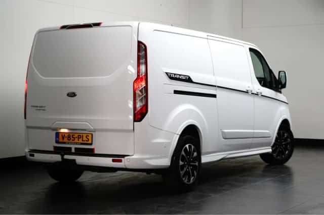 Ford Transit Custom (2023) thumbnail 4