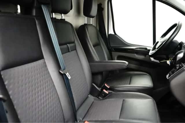 Ford Transit Custom (2023) thumbnail 6