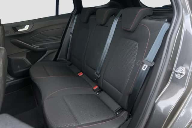 Ford Focus (2024) thumbnail 11