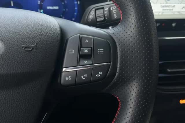 Ford Focus (2024) thumbnail 14