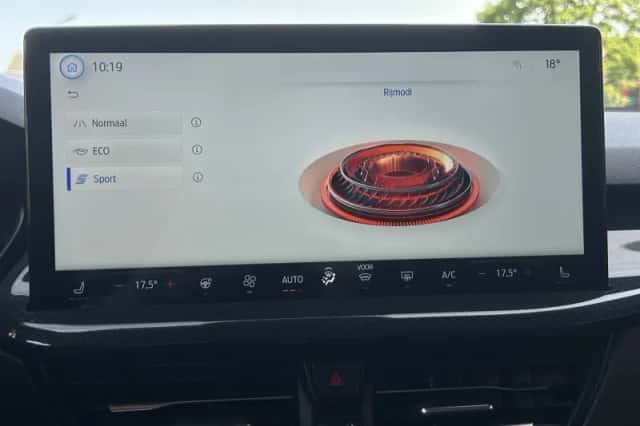 Ford Focus (2024) thumbnail 17