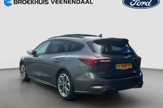 Ford Focus (2024) thumbnail 3
