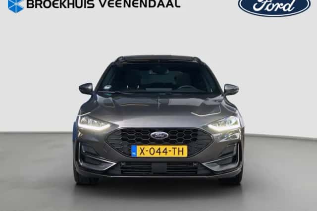 Ford Focus (2024) thumbnail 4
